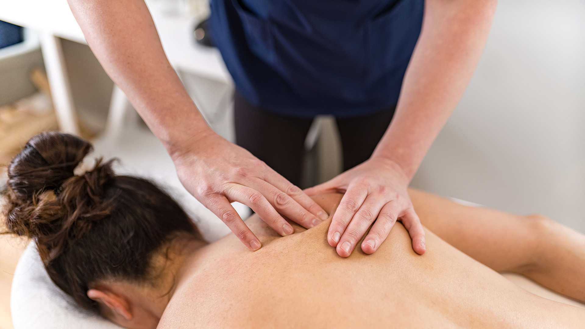Massage und Seniorengymnastik im Therapiezentrum Theramio